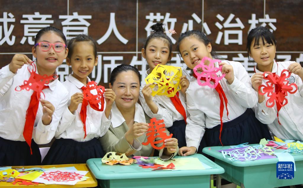 img/66965e18bcc91e85934abfb40b925555.jpeg
